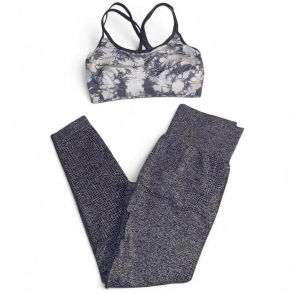 Champion sports bra and leggings set | L | like new!